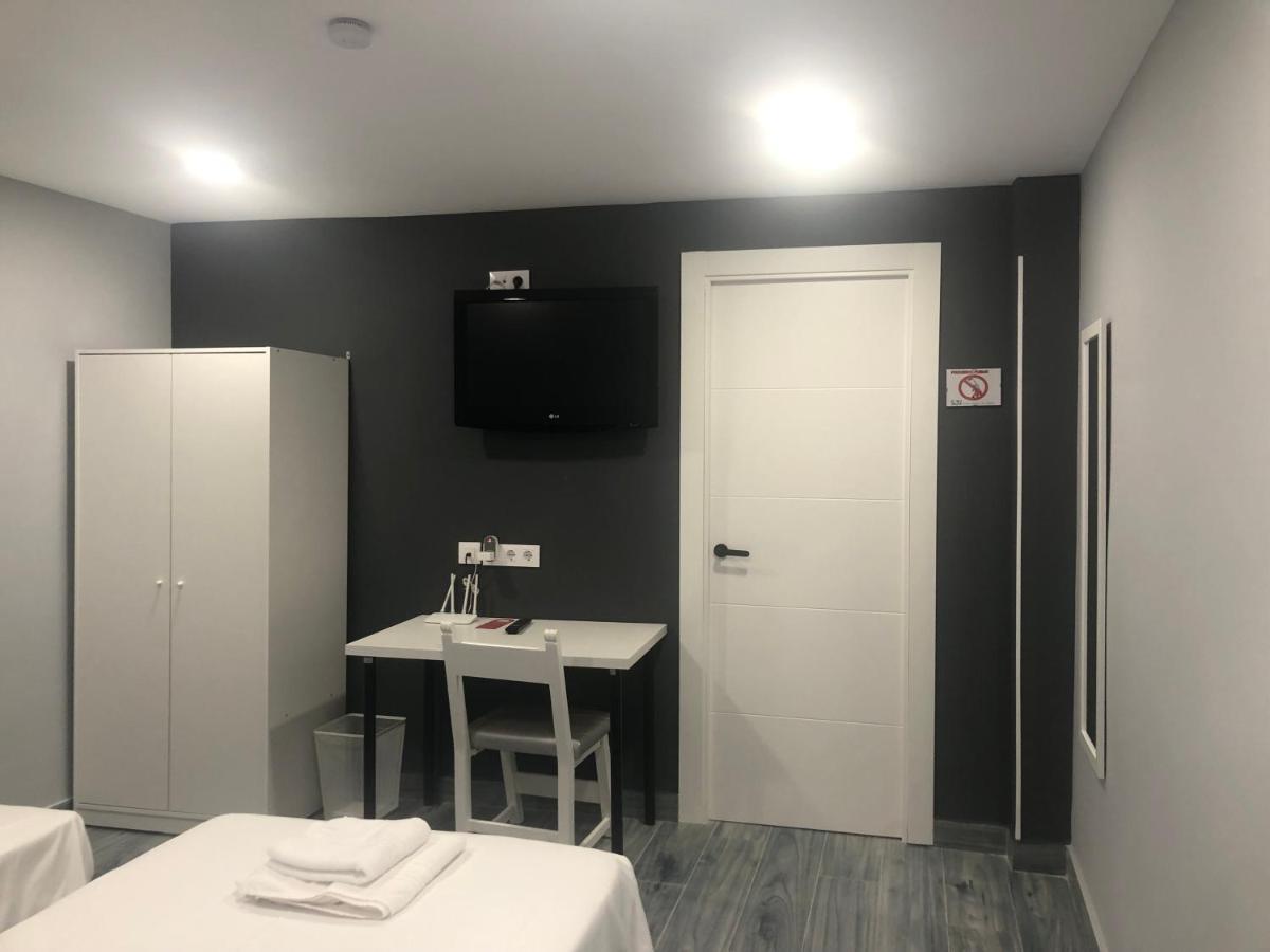 Casa Julian-Inn Мадрид Екстериор снимка